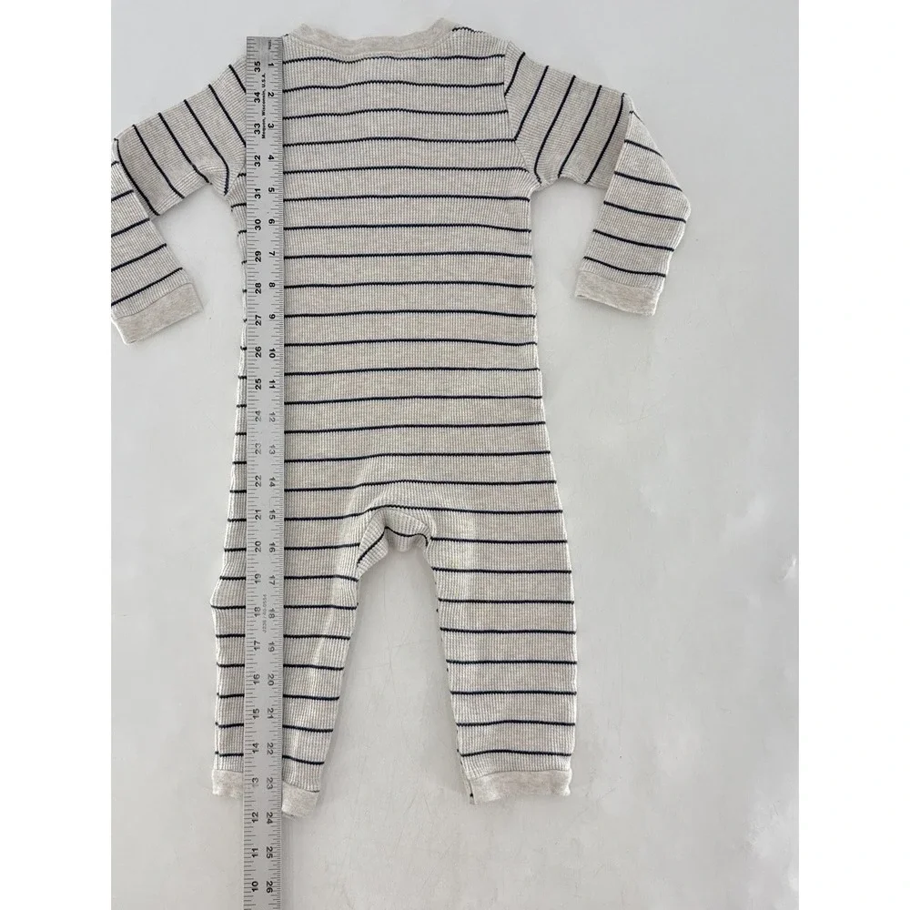 Old Navy Toddler One‎ Piece Outfit Romper Navy Ivory Striped 18-24 Months Flaw